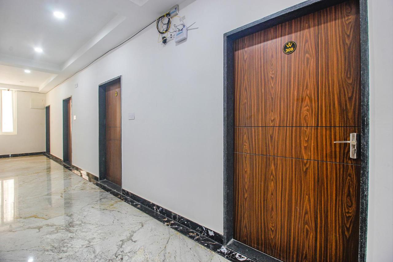 Fabhotel W Grand Suites - Nr Lanco Hills, Manikonda Hajdarabad Zewnętrze zdjęcie