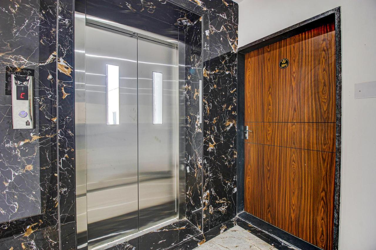 Fabhotel W Grand Suites - Nr Lanco Hills, Manikonda Hajdarabad Zewnętrze zdjęcie
